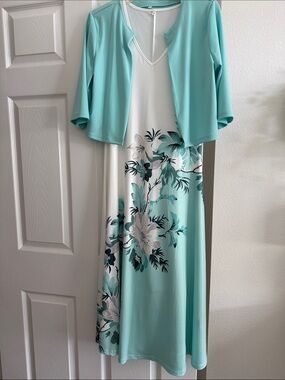 NEW Mint Floral Print Women's Dress with Coordinating Bolero. M